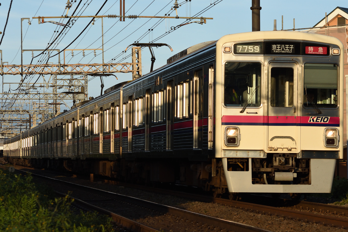 京王電鉄  7000系 7709F