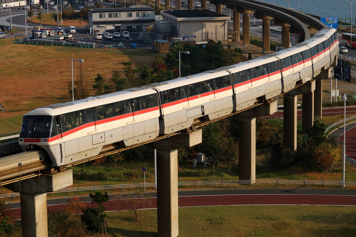 東京モノレール  1000形 1085F