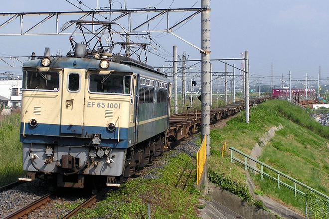 EF651001を吉川駅で撮影した写真