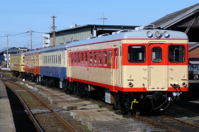 キハ20002005を那珂湊駅で撮影した写真