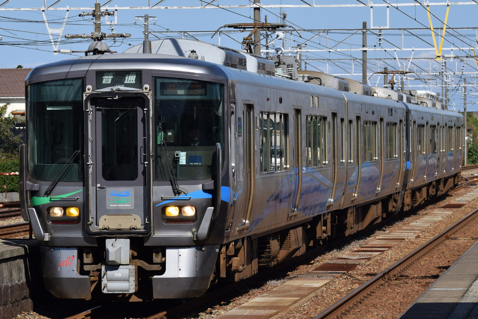あい鉄521系AK07編成の写真