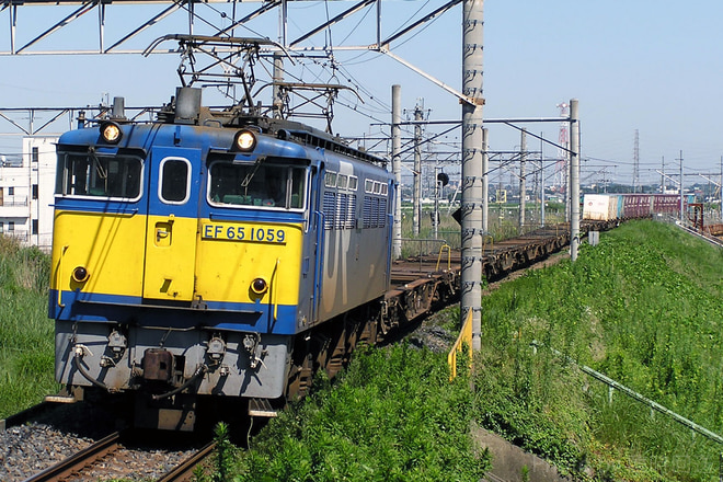 EF651059を吉川駅で撮影した写真