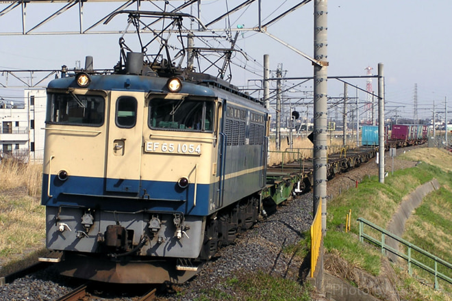 EF651054を吉川駅で撮影した写真
