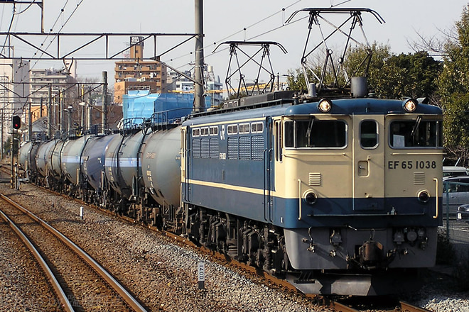 EF651038を川崎新町駅で撮影した写真