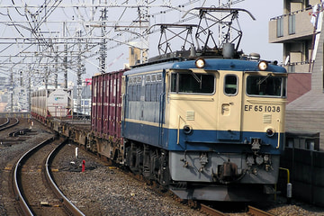 JR貨物  EF65 1038