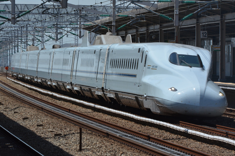 JR九N700系R7編成の写真