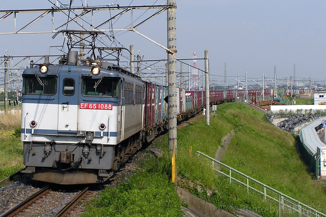 EF651088を吉川駅で撮影した写真