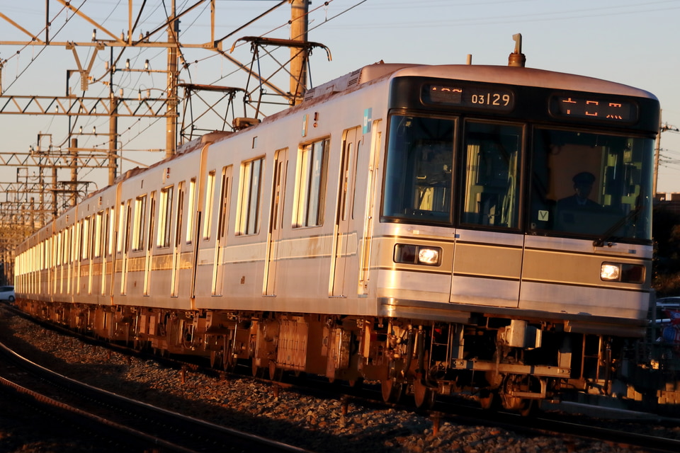 メトロ03系03-129F<br class="br-sp" />(03-129編成)の写真