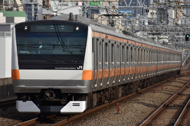 E233系T38を阿佐ヶ谷駅で撮影した写真