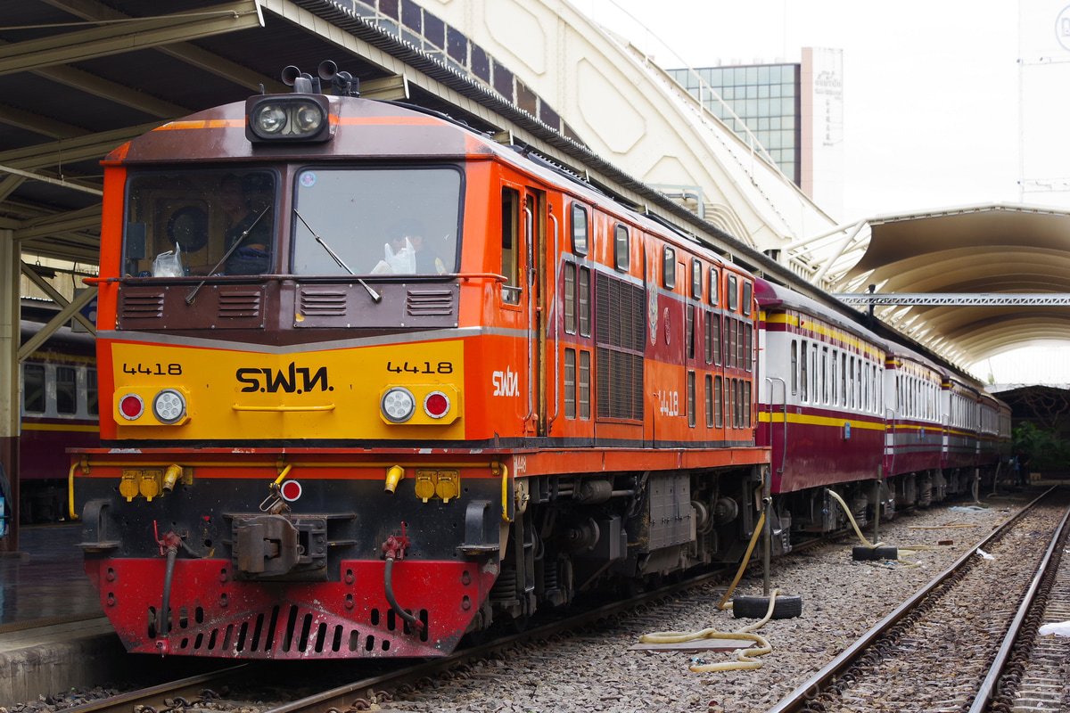 タイ国鉄  ADD. 4418
