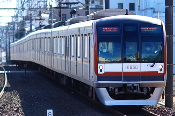 東京メトロ  10000系 