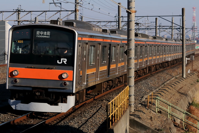 京葉車両センター205系M25編成を吉川駅で撮影した写真