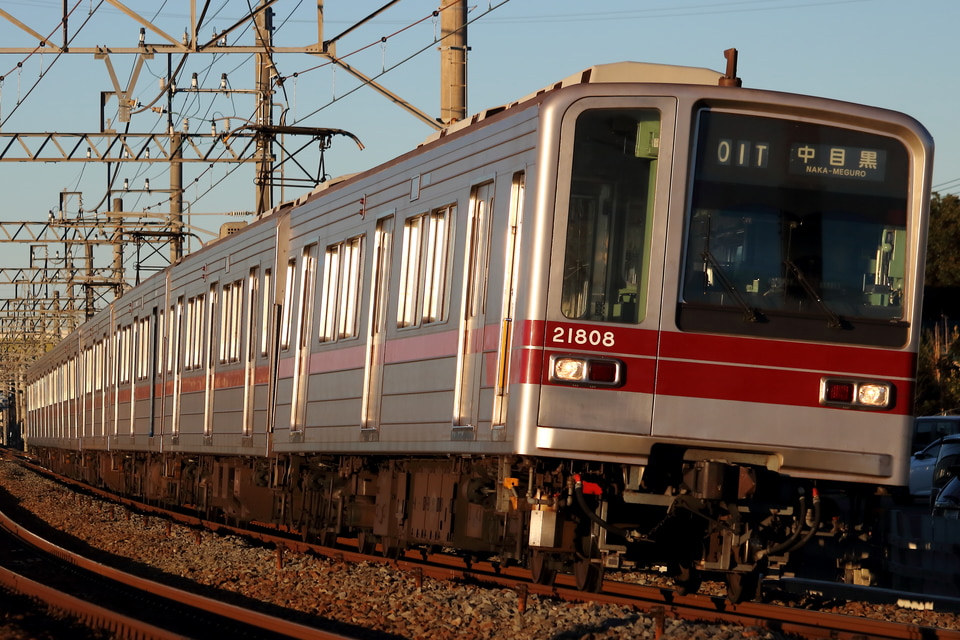 東武20000系21808F<br class="br-sp" />(21808編成)の写真