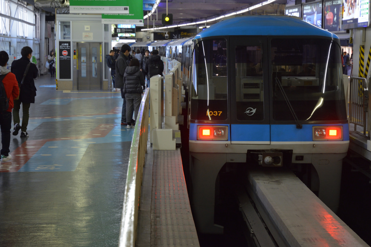 東京モノレール 昭和島車両区 1000形 1037F