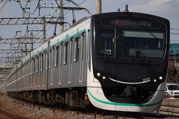 東急電鉄  2020系 