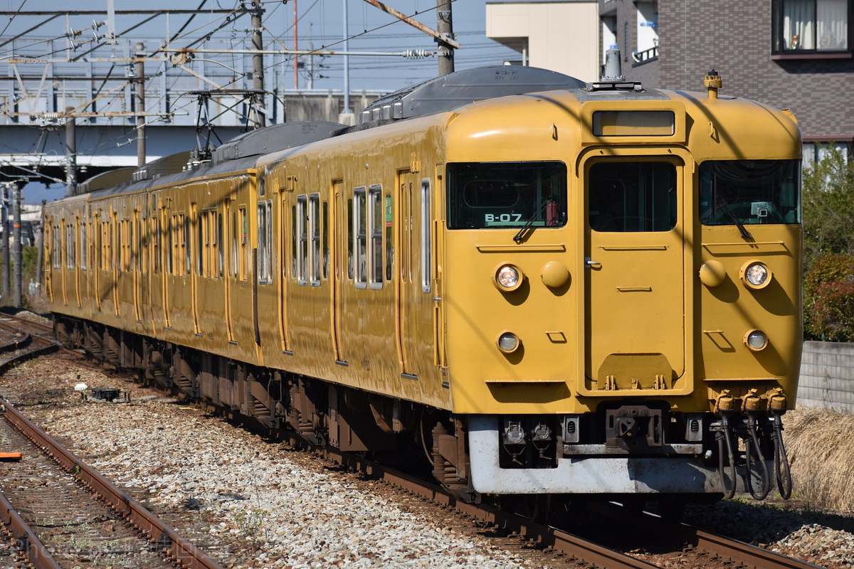 JR西日本  113系 B07