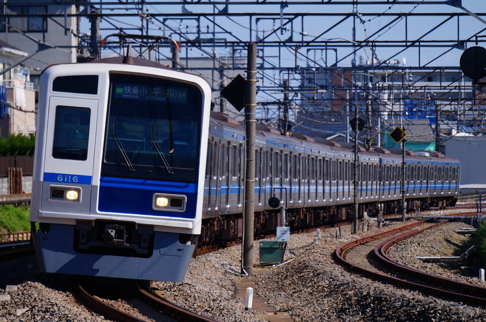 西武6000系6116F<br class="br-sp" />(6116編成)の写真