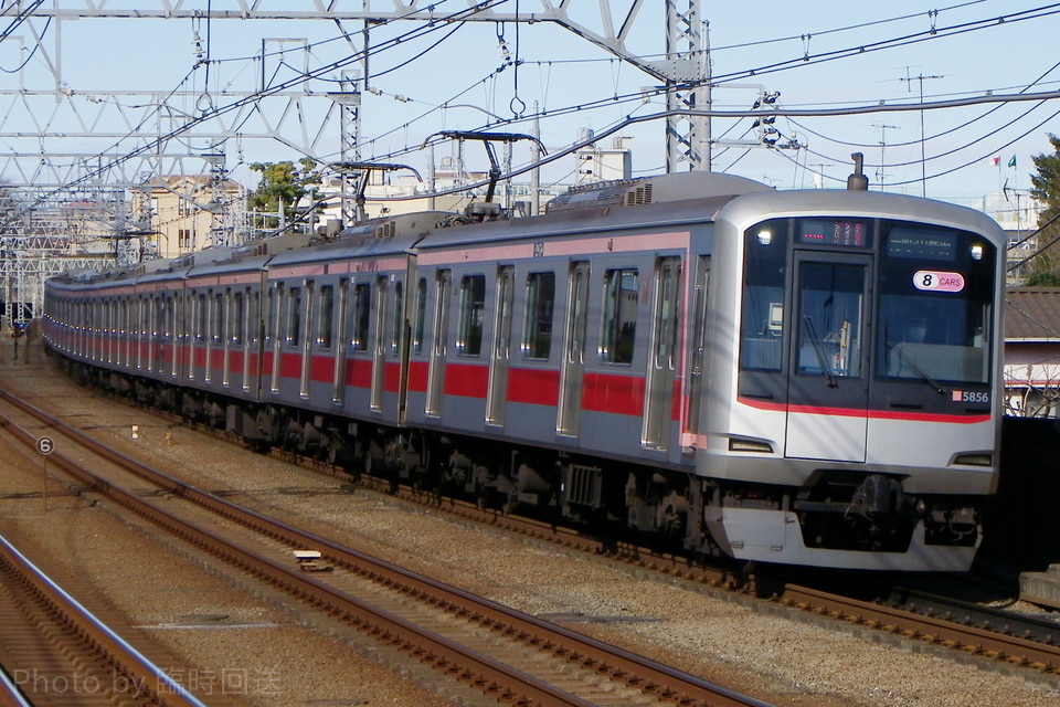東急5050系5156F<br class="br-sp" />(5156編成)の写真
