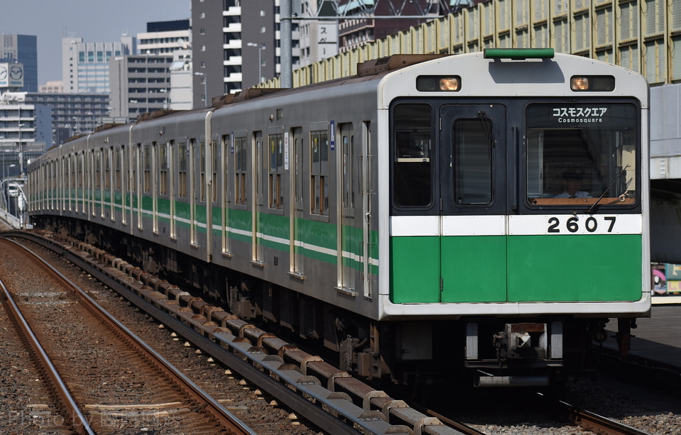 大阪メトロ20系2607F<br class="br-sp" />(2607編成)の写真