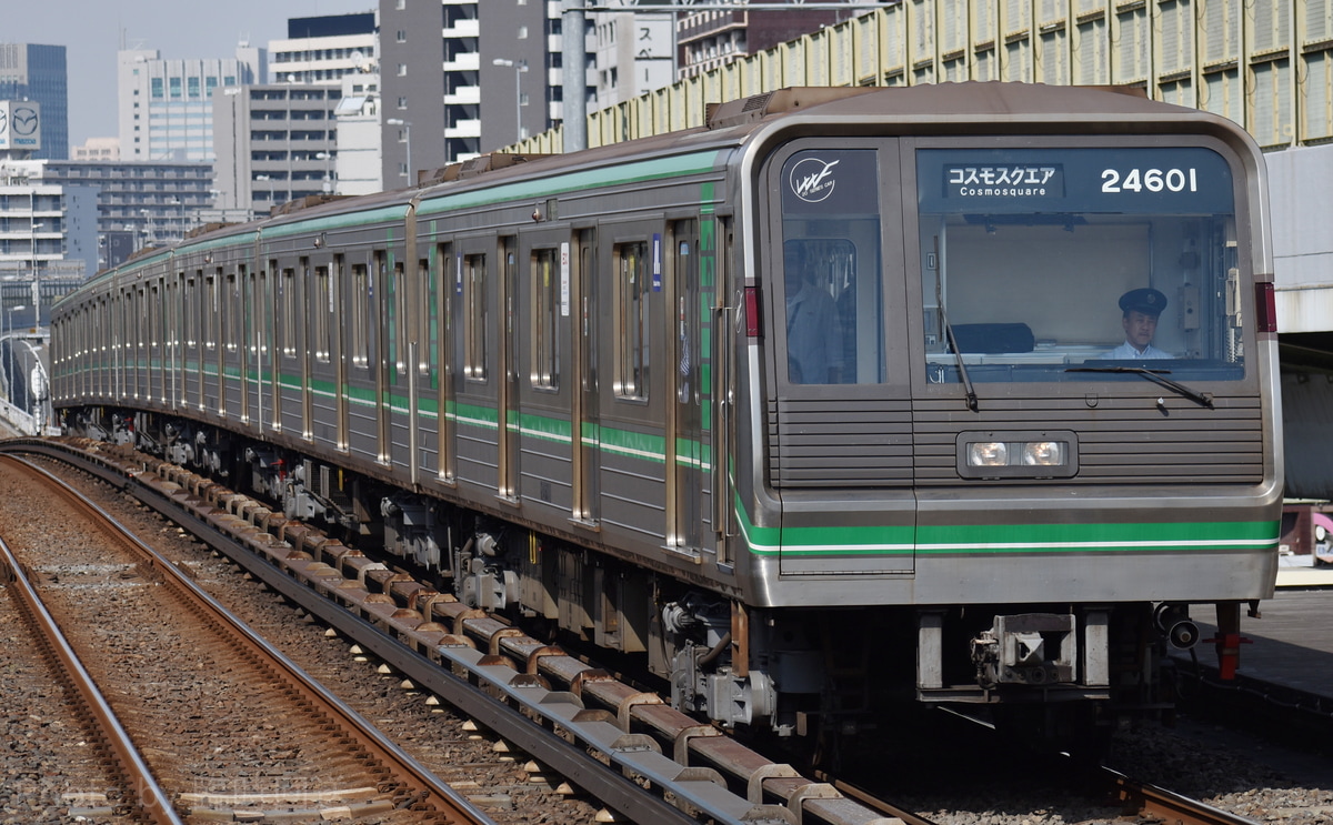 大阪市高速電気軌道  22系 24601F