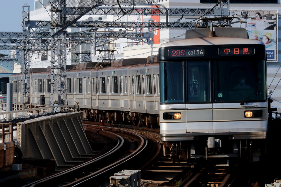 メトロ03系03-136F<br class="br-sp" />(03-136編成)の写真