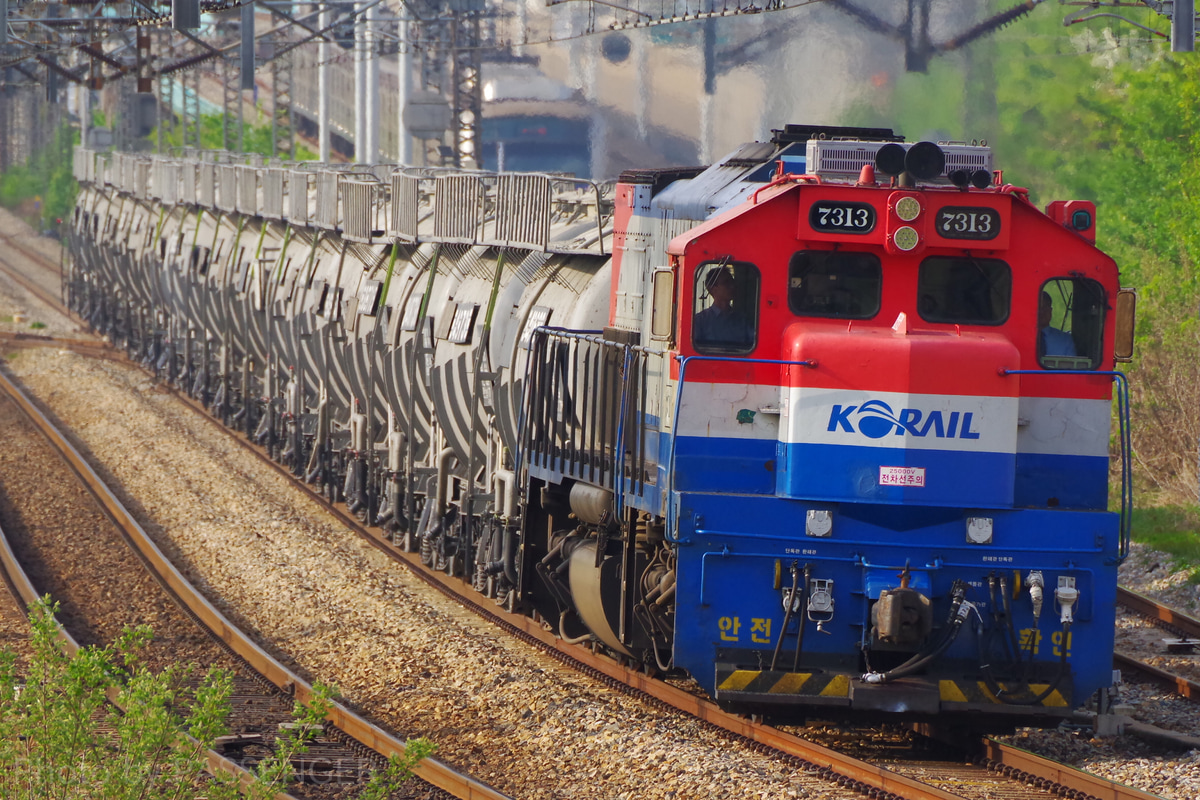 韓国鉄道公社  7300形 7313
