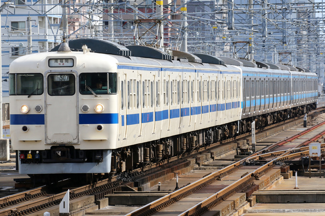 415系Fo507編成を吉塚駅で撮影した写真