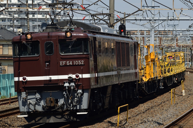 高崎機関区EF641052を北松戸駅で撮影した写真