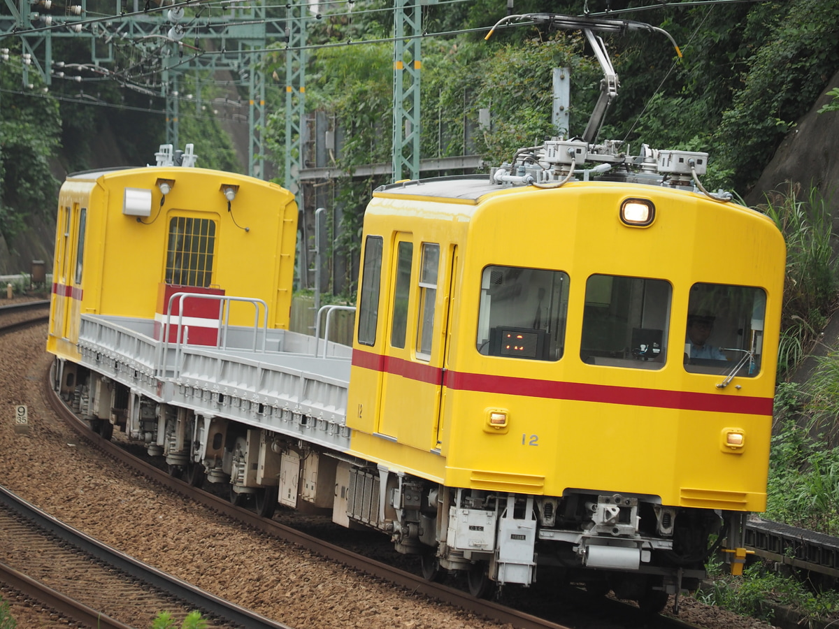 京急電鉄  デト11-12 デト11-12