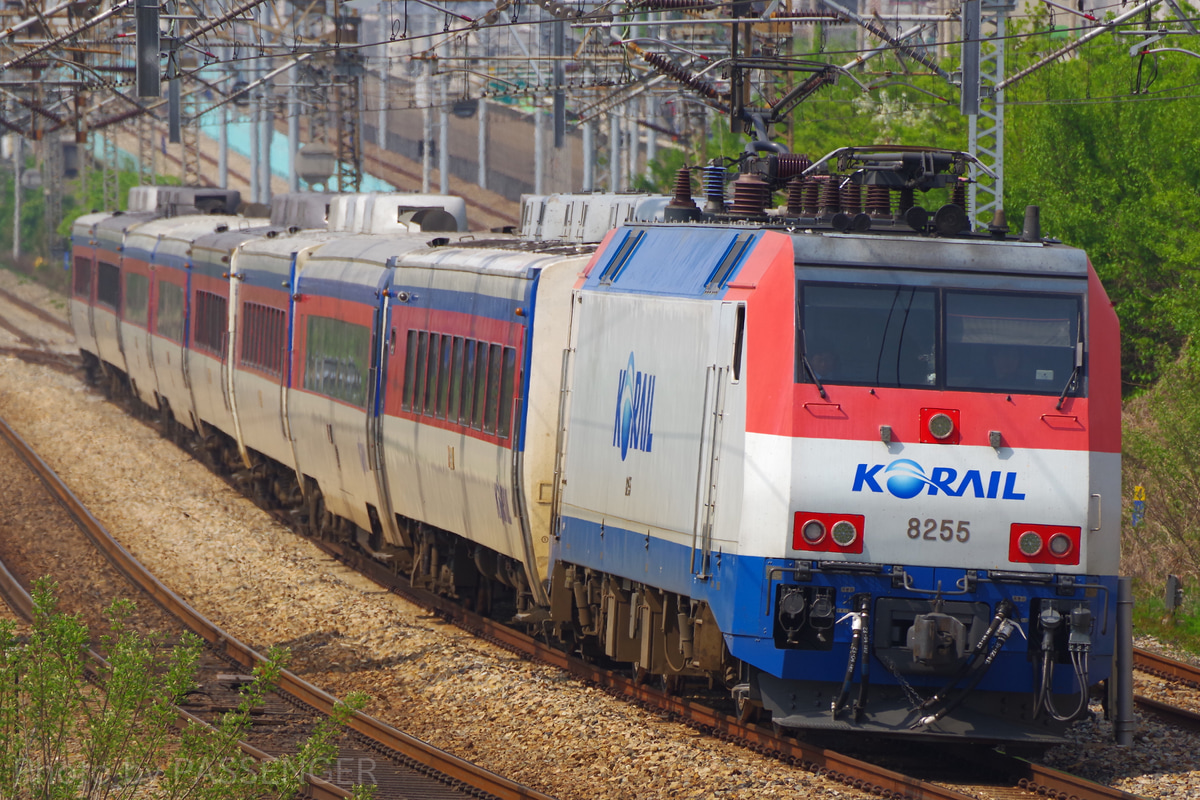 韓国鉄道公社  8200形 8255