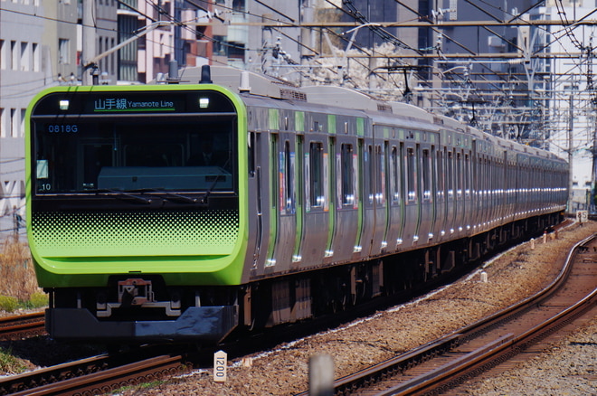 東京総合車両センター本区E235系トウ10編成を恵比寿駅で撮影した写真