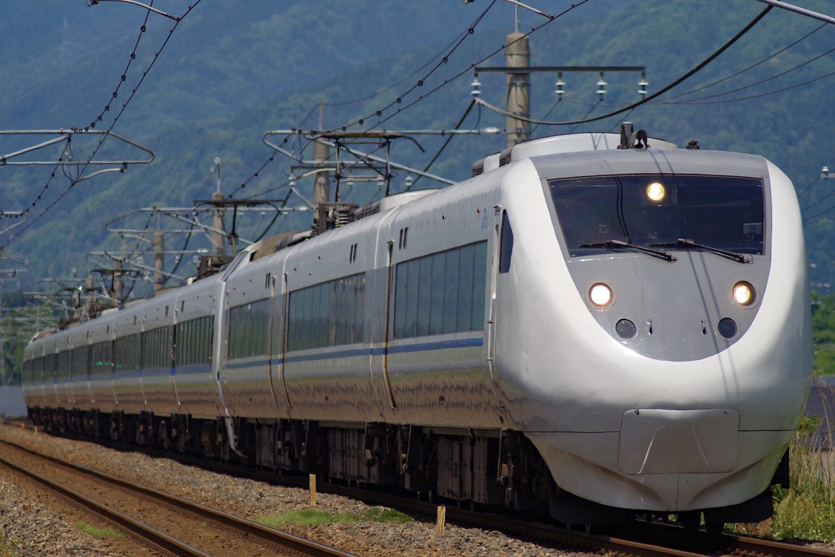 JR西日本  681系 