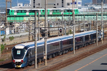 JR東日本  E261系 