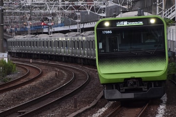 JR東日本 東京総合車両センター E235系 トウ09編成