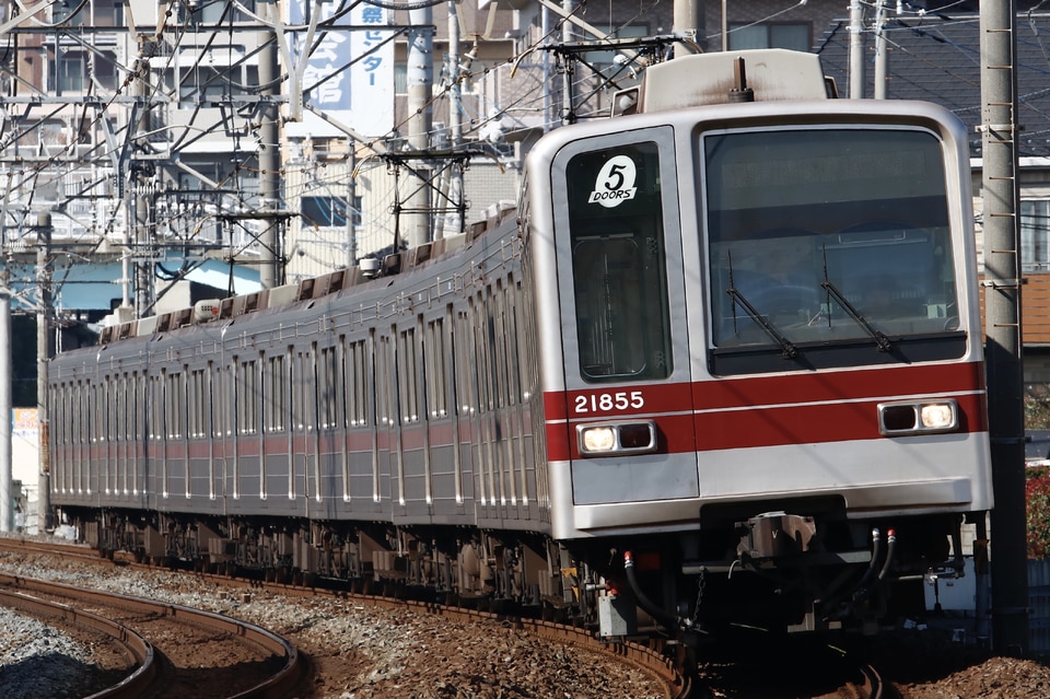 東武850型855F<br class="br-sp" />(855編成)の写真