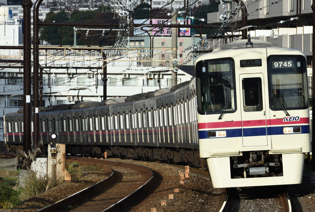 京王電鉄  9000系 9745F