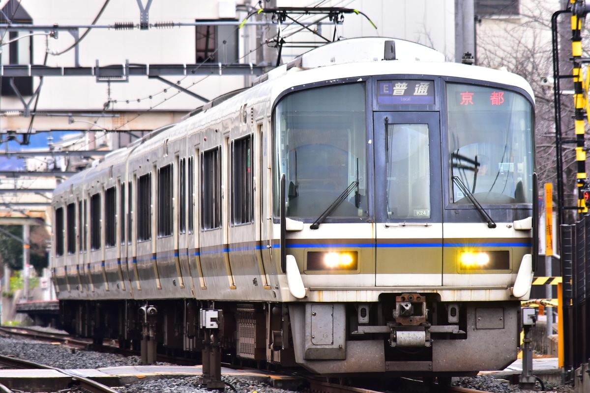 JR西日本 吹田総合車両所京都支所 221系 K24編成