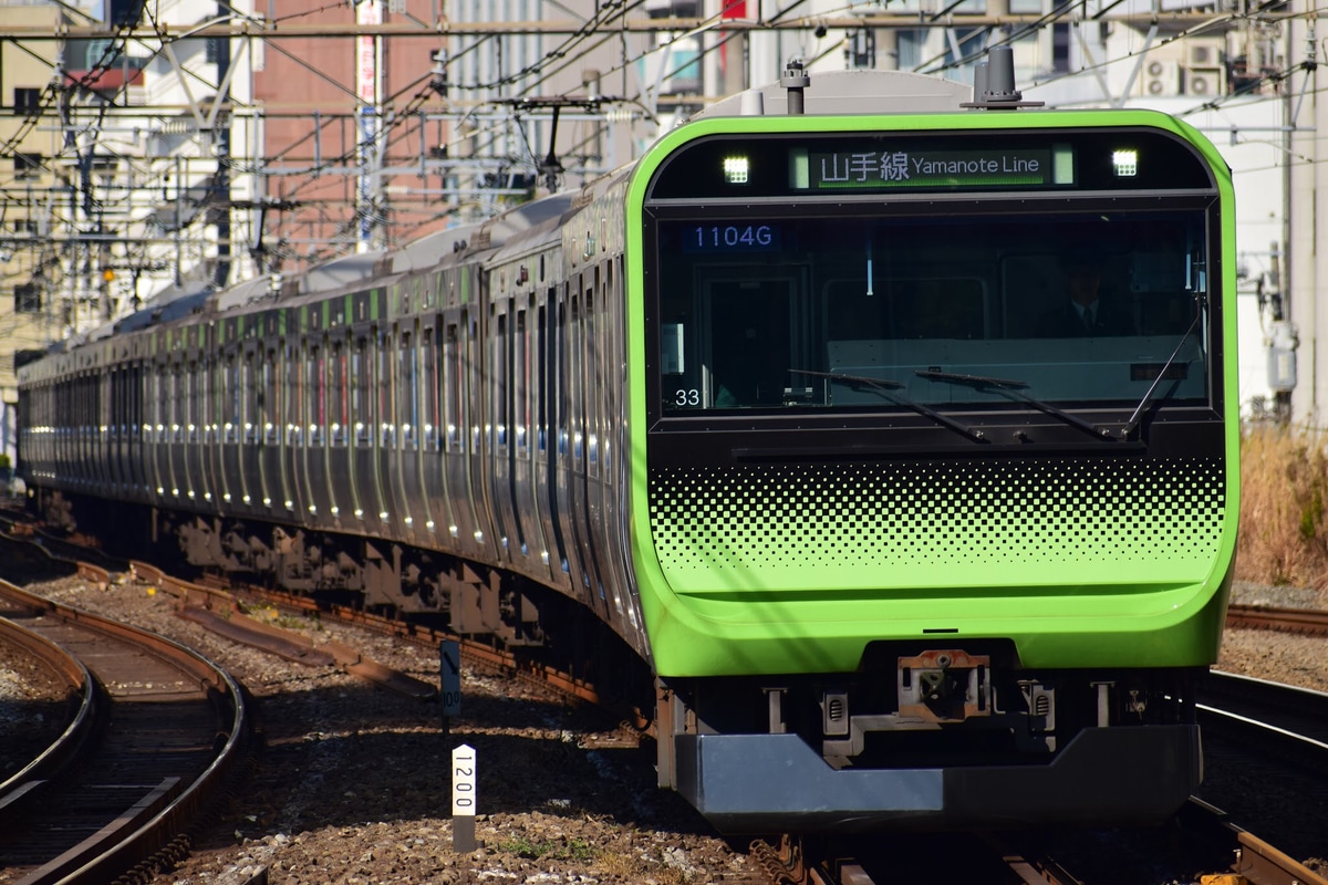 JR東日本  E235系 トウ33編成