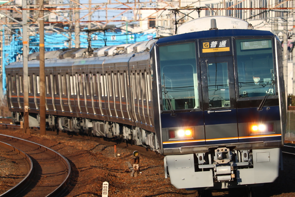 JR西207系S13編成の写真