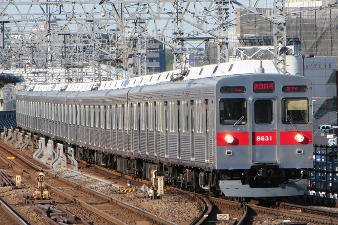 8500系8631Fを二子玉川駅で撮影した写真
