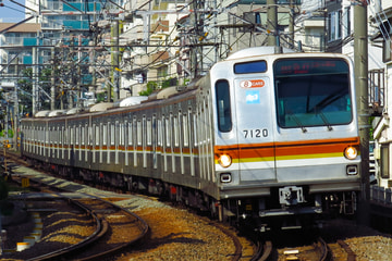 東京メトロ  7000系 7120F