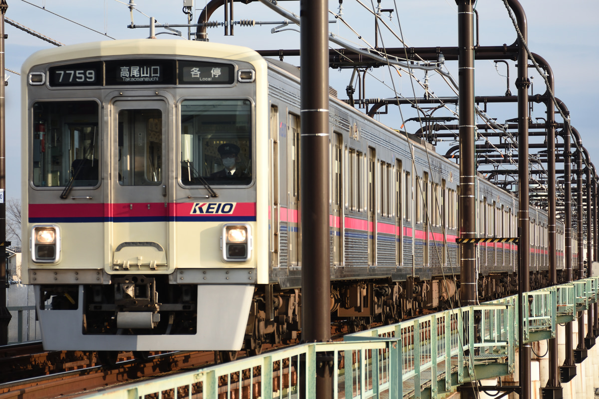 京王電鉄  7000系 7709F