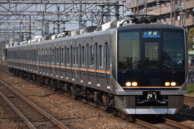 321系D9を摂津富田駅で撮影した写真