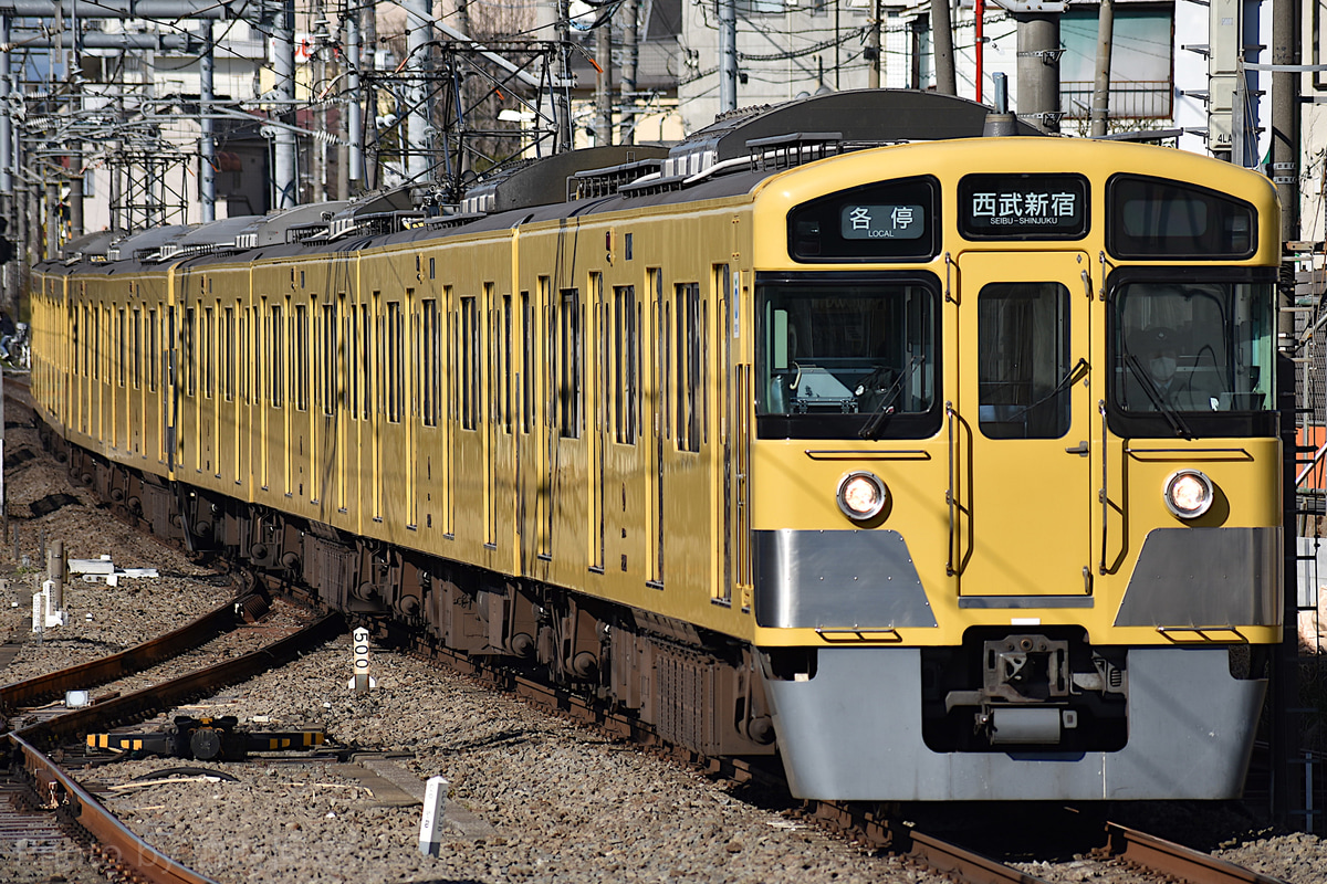 西武鉄道  2000系 