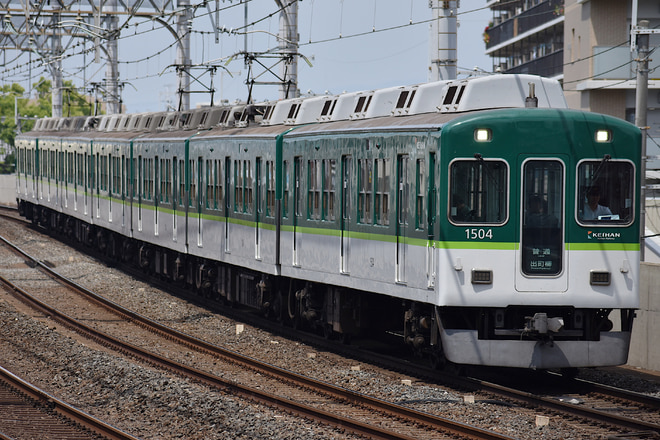 1000系1504を大和田駅で撮影した写真