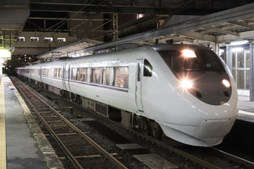 JR西日本  681系 金サワN01