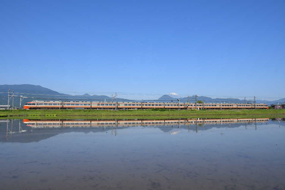 小田急7000形7004×11<br class="br-sp" />(7004F)(7004編成)の写真