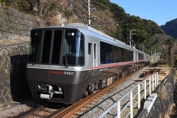 小田急電鉄  30000形 30052F