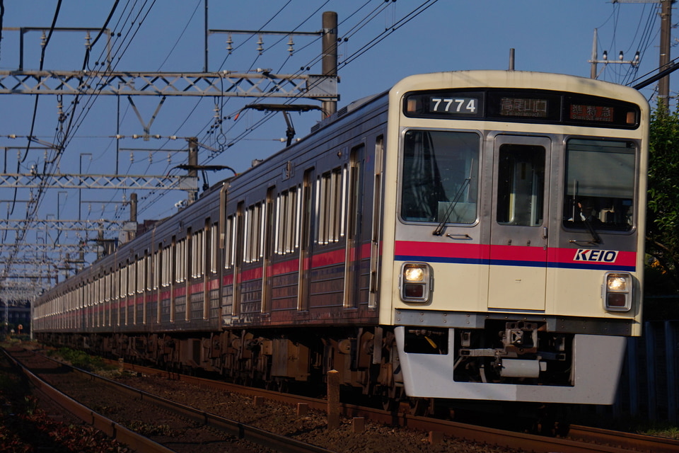 京王7000系7724F<br class="br-sp" />(7724編成)の写真