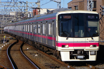 京王電鉄  8000系 8703F